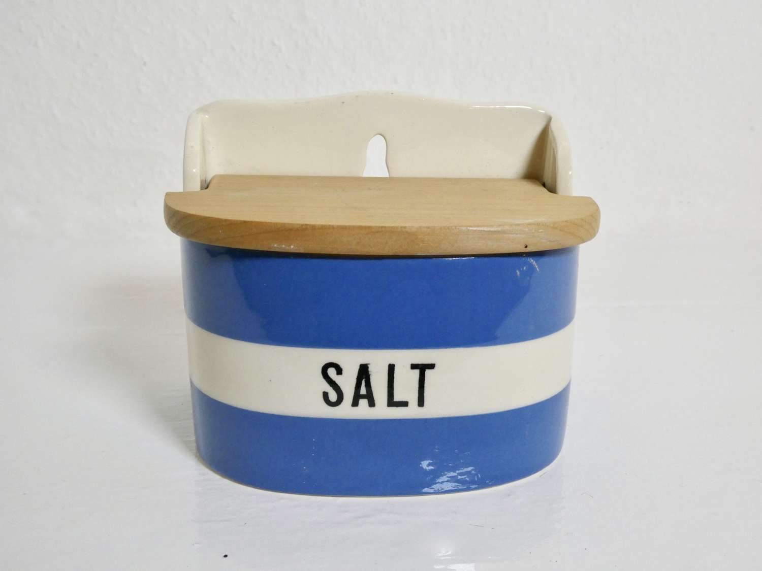 Cornishware Salt Box