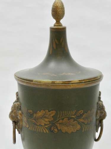 Early 20th Century Toleware Urn